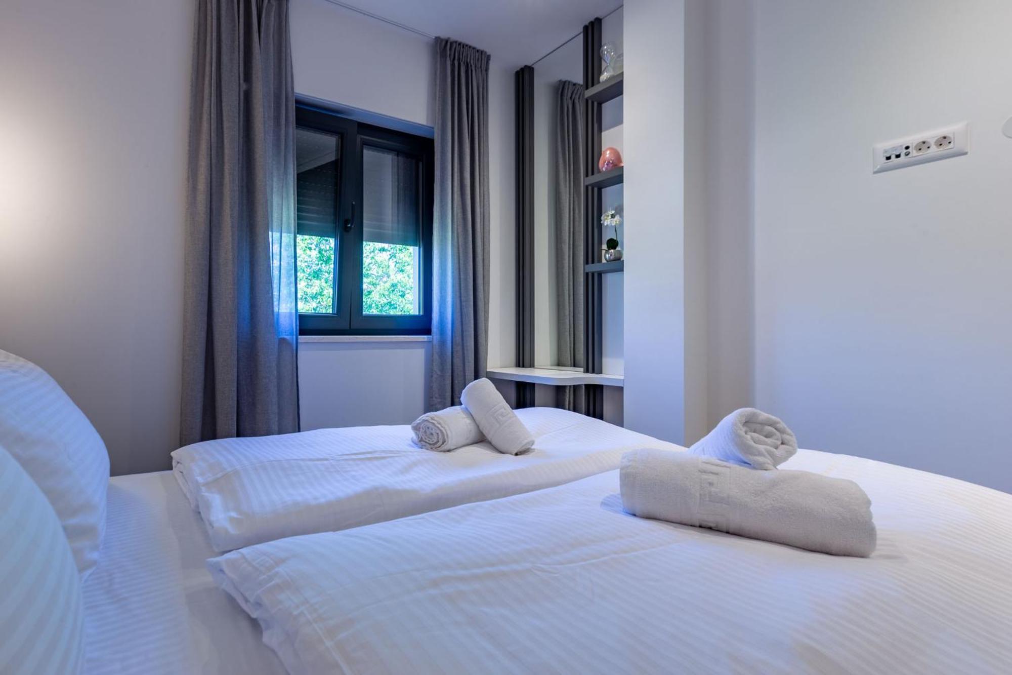 Casa Mia Apartments With Parking Задар Экстерьер фото
